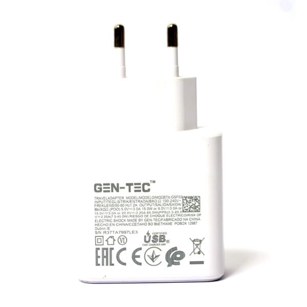 Gen-Tec 65W charger - Image 3